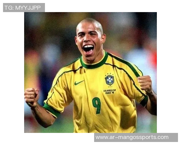 世界足球史上最伟大的十号球星:他们的传奇与影响力解析 世界足球史上最伟大的十号球星:他们的传奇与影响力解析